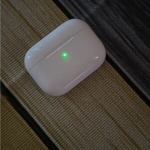 Wireless AirPods Earbuds with Charging Case W/Charger